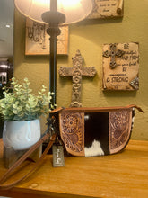 Load image into Gallery viewer, Cowgirl Swoop Bag