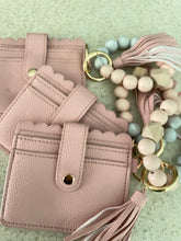 Load image into Gallery viewer, Bangle keychains
