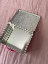 Load image into Gallery viewer, hello kitty kindness tin box
