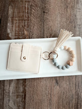 Load image into Gallery viewer, Bangle keychains
