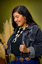 Load image into Gallery viewer, Danielle Squash Blossom
