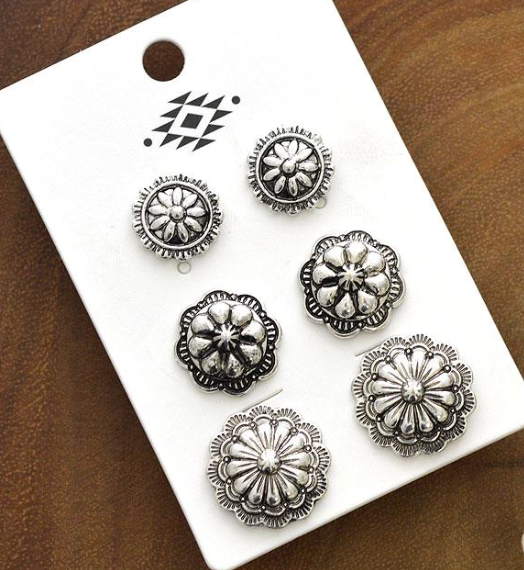 Triple Concho Set