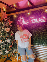 Load image into Gallery viewer, Dolly Christmas Tee

