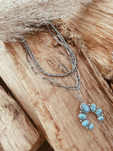 Load image into Gallery viewer, Layered Squash Necklace
